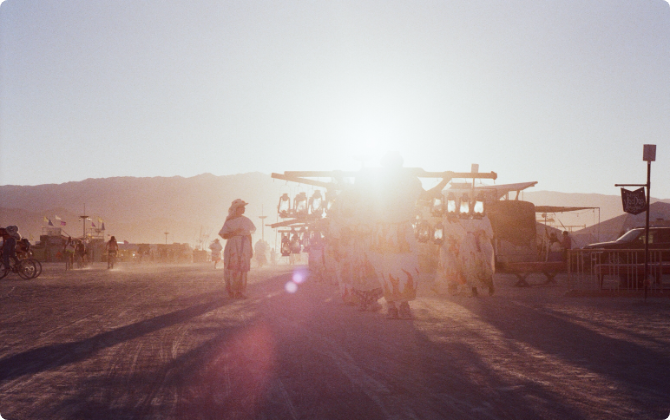 Humans in Burning Man 火與人之11